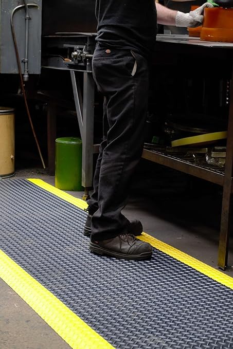 Wearwell 414.1516x2x4BYL Diamond-Plate SpongeCote UltraSoft Mat, 4' Length x 2' Width x 15/16" Thick, Black with Yellow